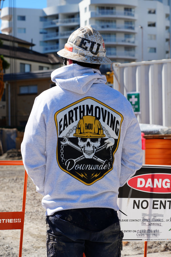 EMDU Skull Logo Hoodie – Built for Site Legends